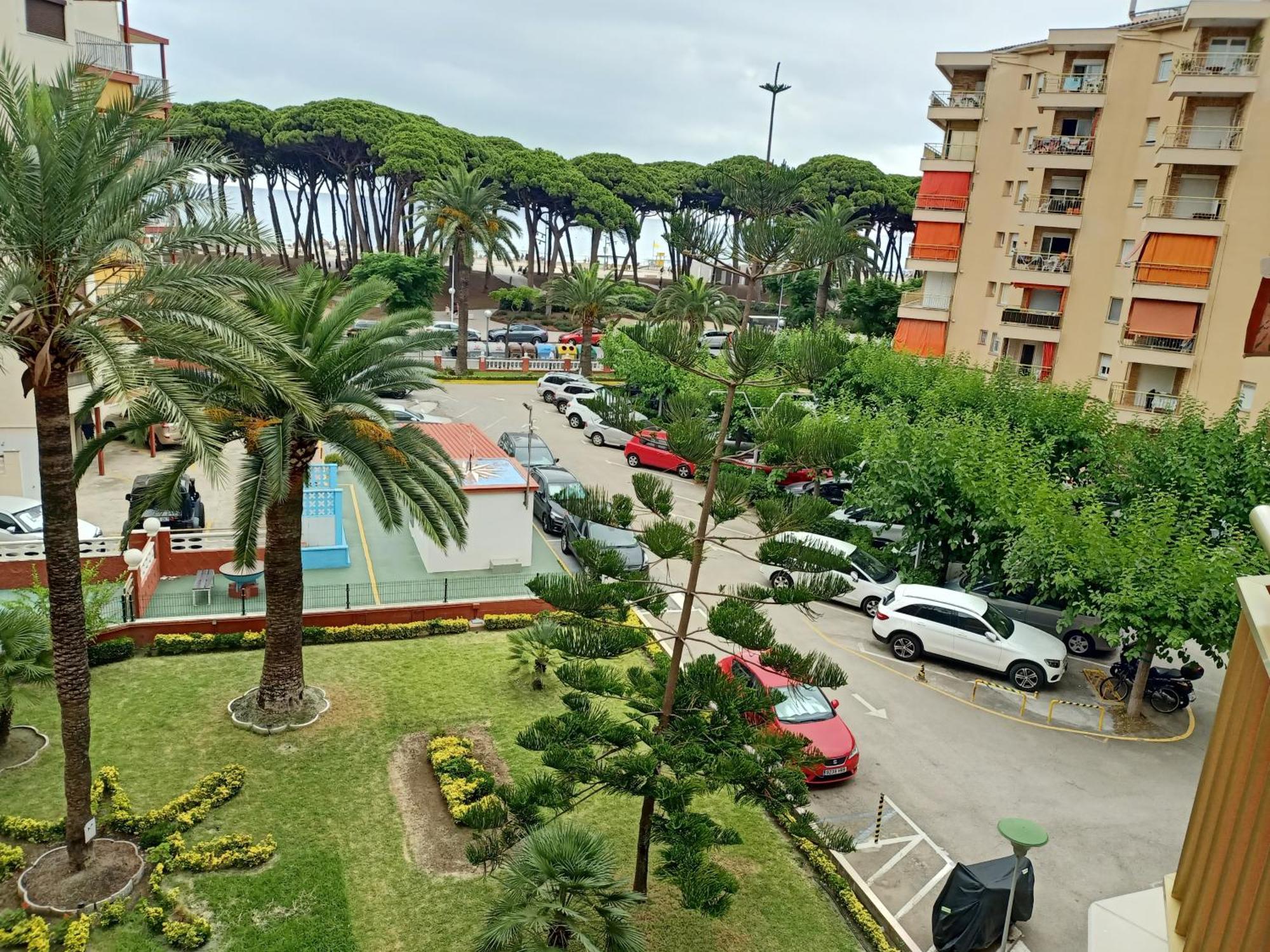 Seafront Apartment Pineda Beach La Pineda Exteriör bild